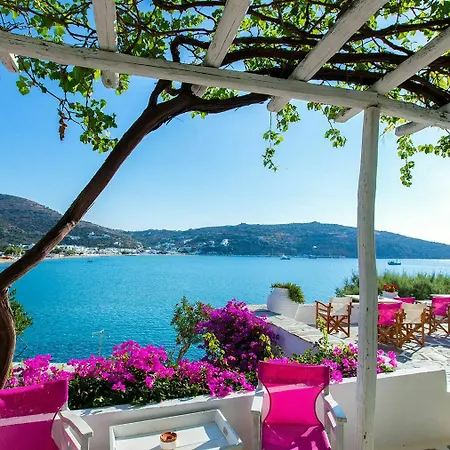 Platys Gialos Sifnos 3*