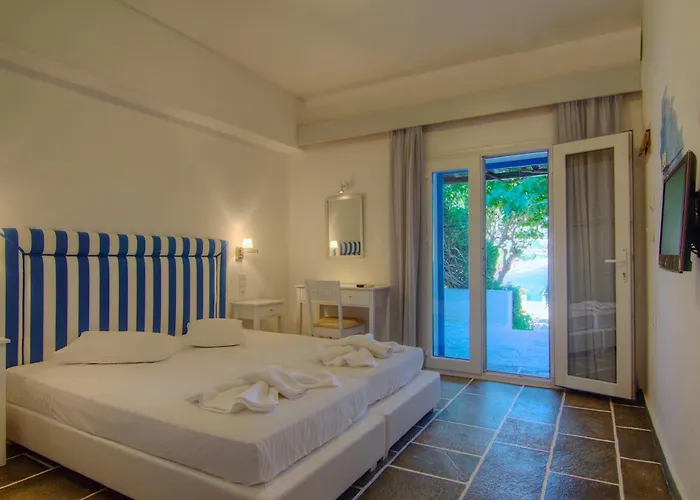 Hotell Platys Gialos Sifnos 3*