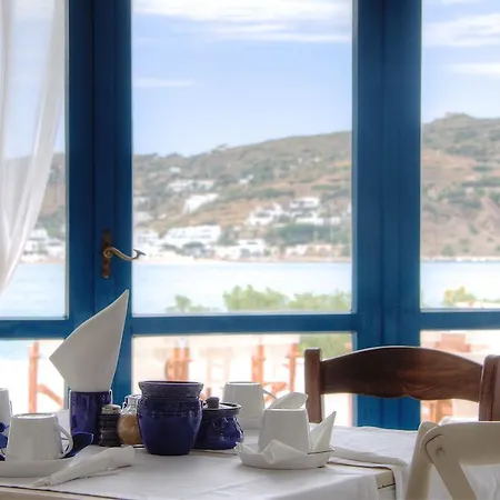 Hotel Platys Gialos Sifnos 3*