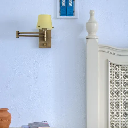 Platys Gialos Sifnos Hotel 3*